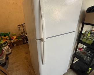 Frigidaire Refrigerator 2019