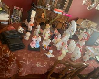 Japanese Hakata Dolls - ceramic great condition 