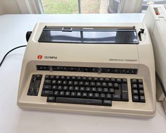 Vintage Olympia Electronic Compact Typewriter