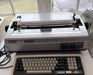 Radio Shack TRS-80 Daisy Wheel Printer II & Radio Shack TRS-80 Model II microcomputer Keyboard