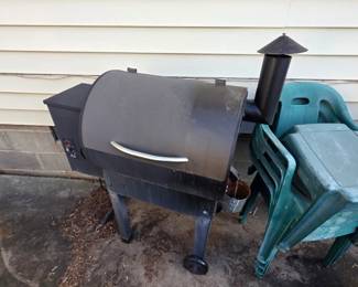 Traeger Pellet Smoker/Grill