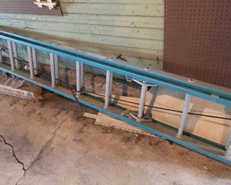 Werner Fiberglass Extension Ladder