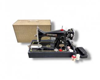 96 VintageDeluxe100PremierSterlingSewingMachinewCasePedal