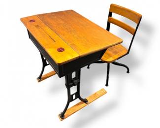 74 AntiqueSchoolDeskwInkwellsAmericanSeatingChairSet