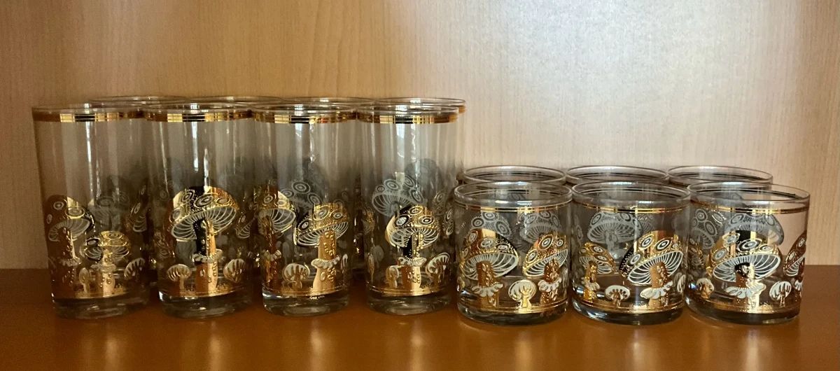 01 MidCentury Culver Gold Mushroom Highball Glassware