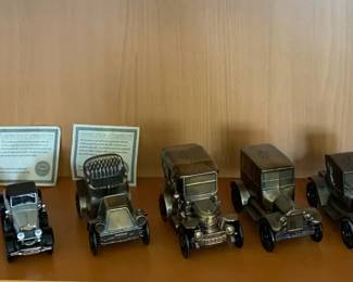 Vintage Diecast Metal Model Cars And Banks