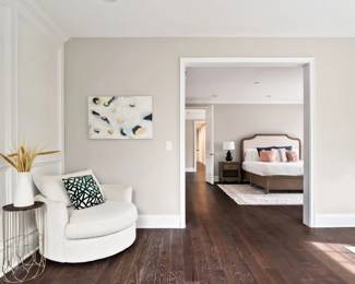 chair, side table, vase, art