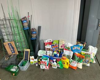 Tomato Cages Garden Starters