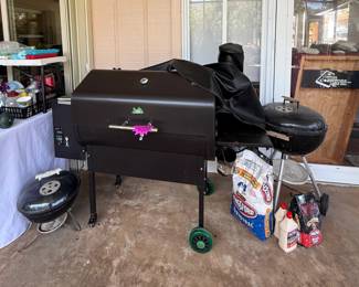 Jim Bowie Green Mountain Pellet Grill, Weber grills