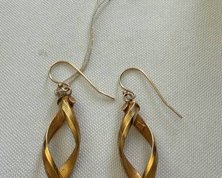 14k gold earrings