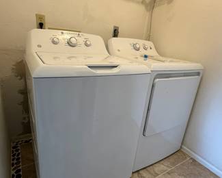 GE Washer & Dryer (sold as pair)