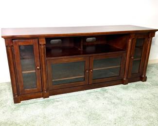 Bell’O PR-35 Mahogany Finish A/V Console Table 