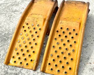 Set of Heavy Duty Ramps - 6500 LB Capacity 