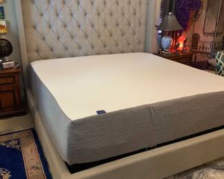 King Size Tufted Wingback Platform Bed with Molblly Mattress