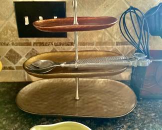 Vintage 3 Tiered Serving Tray