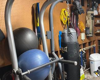 Body craft T3 training, tower home gym