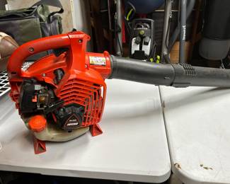 ECHO Handheld Gas Leaf Blower