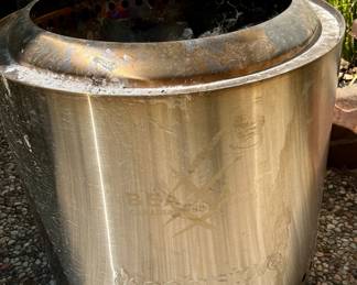 Solo Stove bonfire, a stainless steel fire pit