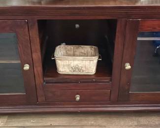 Console/Home Entertainment Center