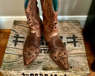 Coral women turquoise in a snip toe western boots