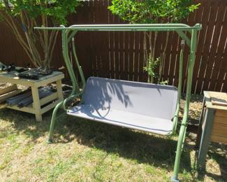 Just need umbrella recovered and its ready to go - a very simple job as the umbrella frame detaches completely and easily