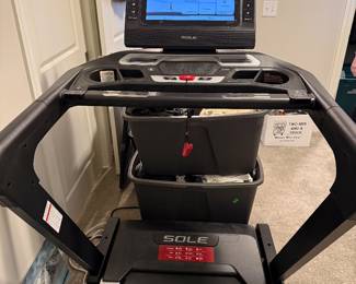 #8 SOLE F85 Treadmill One year old Excellent! $525.00
