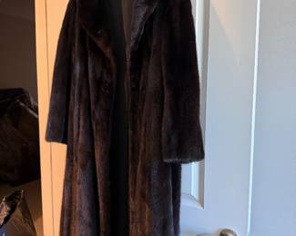 #20 Full length Mink Coat Size L Black SOLD