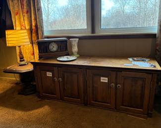 Sessions Co. Mantle Clock, Cast Metal & Ceramic Lamp