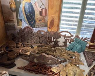 Wood carved decor pieces