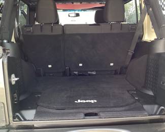 2017 Jeep UNLIMITED SPORT VIN: 1C4BJWDG5HL685624 Miles: 75138 Engine: V6 Color: CHARCOAL 2017 JEEP WRANGLER UNLIMITED SPORT 4x4, 75,138 MILES, 3.6L V6 ENGINE, 5 SPEED AUTOMATIC TRANSMISSION, LIFTED SUSPENSION, TITLE ON HAND