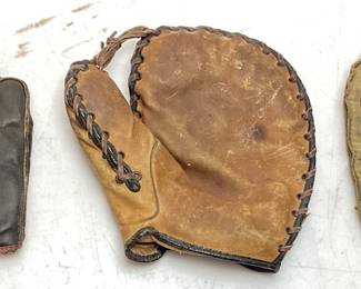 (3) LATE 19th-EARLY 20th CENTURY LEATHER BASEBALL MITTS & GLOVE