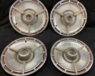 (4) 1964 CHEVROLET IMPALA AND CHEVELLE SS SUPER SPORT 14in HUBCAP SET