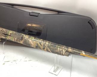 NEW, BROWNING ARMS MODEL A5 SWEET SIXTEEN 16ga SHOTGUN, MOSSY OAK CAMOUFLAGE FINISH, WITH HARD CASE UNFIRED