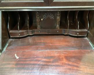 VTG. C.H LEARS OF MARYLAND MAHOGANY SECRETARY DESK BOOKCASE ONE PIECE CURVED FRONT WITH SECRET DRAWERS