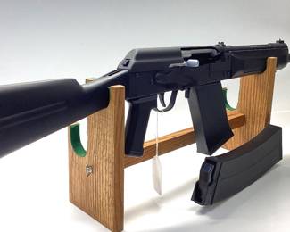 SDS Imports lynx12 shotgun This 12 gauge SDS Imports is a great rendition of the Saiga 12 on an AK47 platform. Includes 2 magazines
