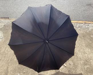 IVY CARVED CERAMIC UMBRELLA VASE Including 3 umbrellas signed B.P 81