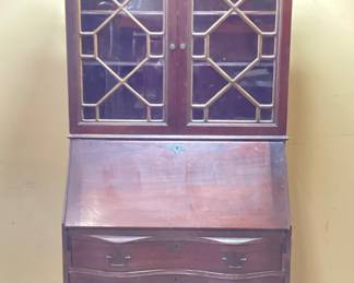 VTG. C.H LEARS OF MARYLAND MAHOGANY SECRETARY DESK BOOKCASE ONE PIECE CURVED FRONT WITH SECRET DRAWERS