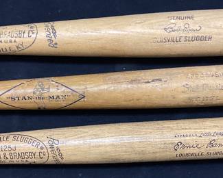 (3) VTG. BASEBALL BATS, HILLERICH & BRADSBY ERNIE BANKS & BOB DOERR, STAN THE MAN MUSIAL BAT