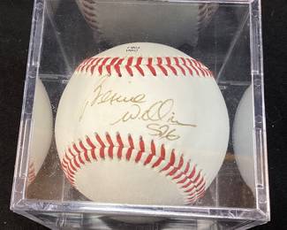 HOF NY YANKEE BERNIE WILLIAMS AUTOGRAPHED BASEBALL, NO COA