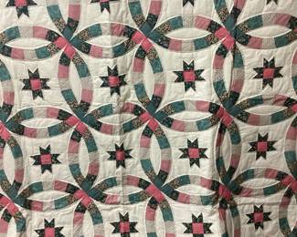  VINTAGE DOUBLE WEDDING RING QUILT WITH STAR CENTERS AND SCALLOPED EDGES 84x84