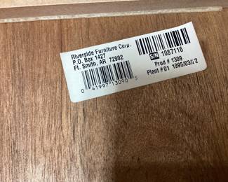 PAIR OF RIVERSIDE FURNITURE SIDE TABLES NO SHIPPING PICKUP ONLY