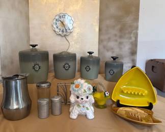 Retro 70s Kitchenware