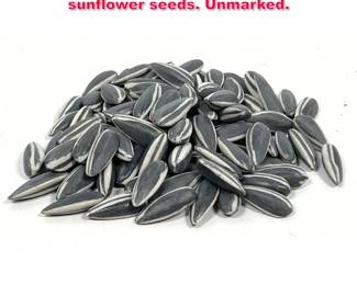 Lot 77 100pcs AI WEI WEI porcelain sunflower seeds. Unmarked. 