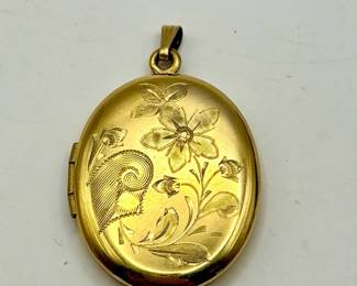 Winard 12K Gold Filled Locket