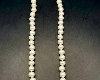 Pearl Necklace W Sterling Silver Clasp