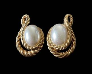 Gold Tone Rope Twist Faux Pearl Clip-On Earrings