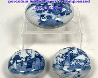 Lot 1011 3pcs Chinese blue and white porcelain lidded boxes of compressed circular form. 