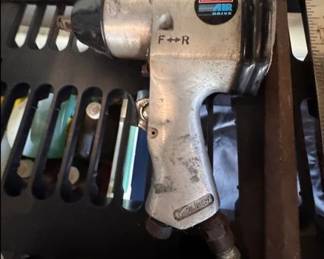 Craftsman impact wench