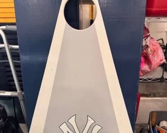 New York Yankees set of cornhole boards and bean bags