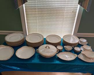 HUGE SET OF HAVILAND LIMOGES CHINA